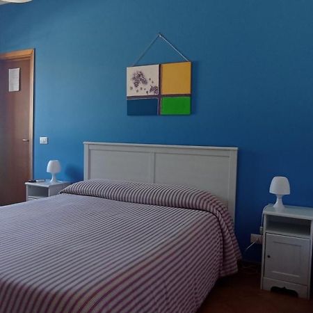 La Casa Gialla Trabia Buitenkant foto
