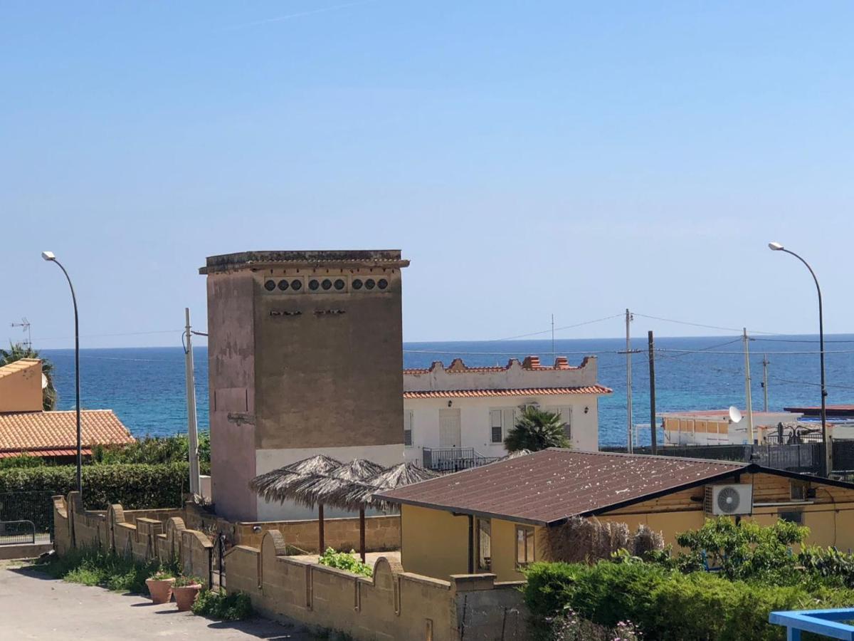La Casa Gialla Trabia Buitenkant foto